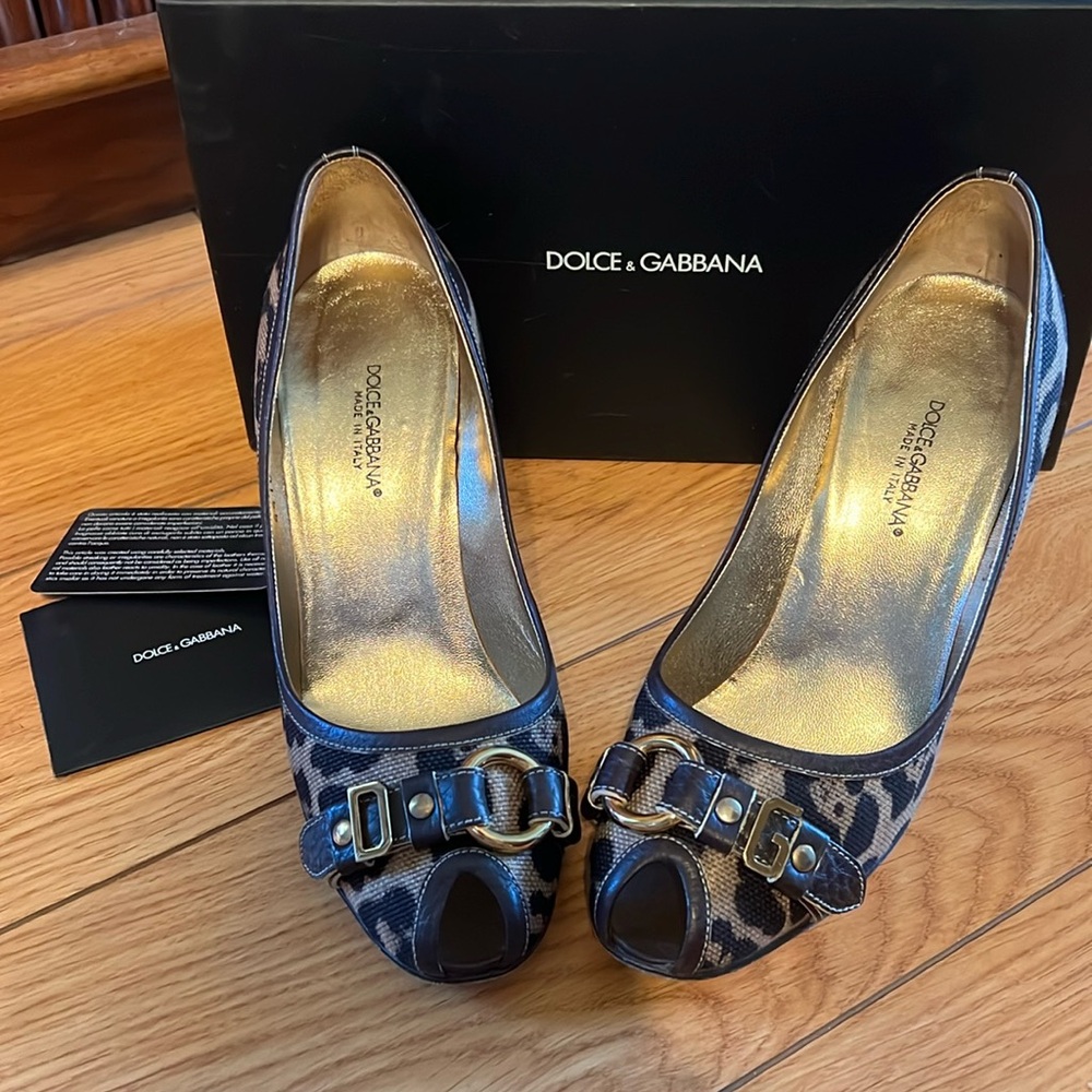 Dolce & Gabbana Leopard Peep Toe Heels